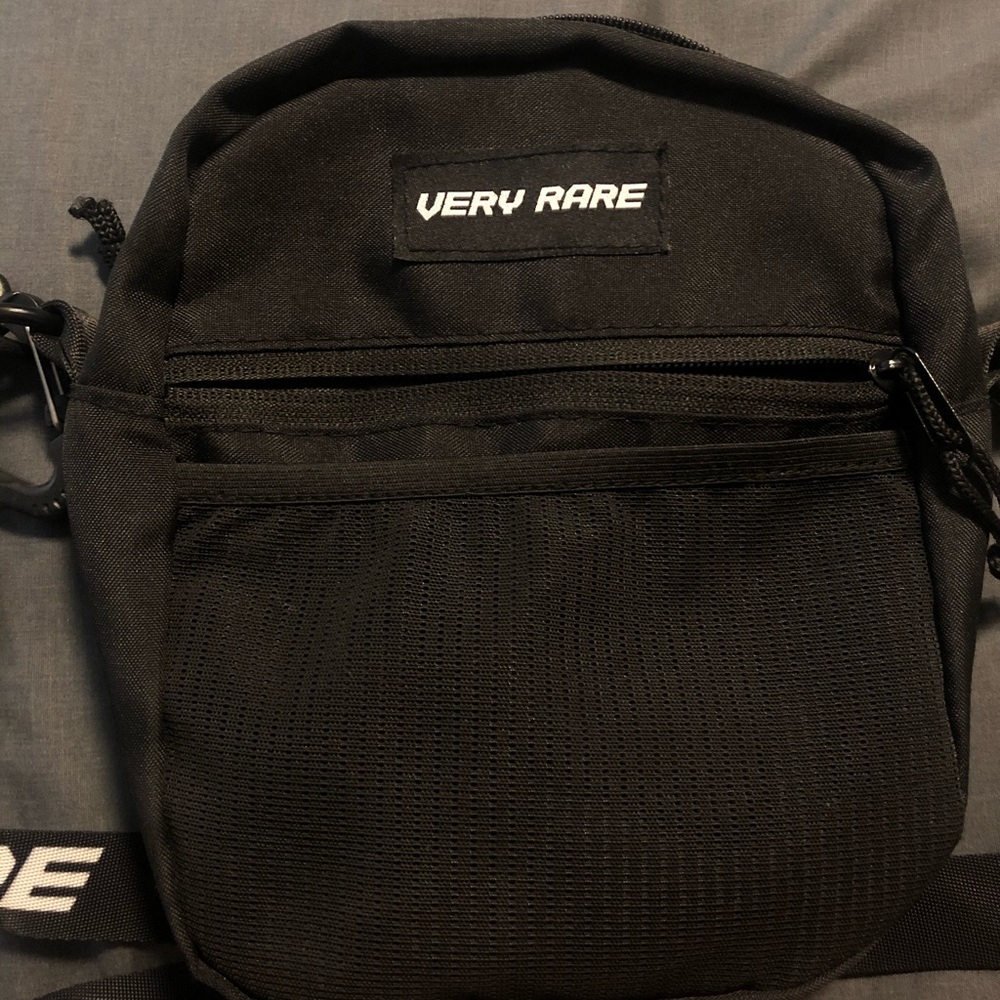 Very Rare Brand Side Bag in Black